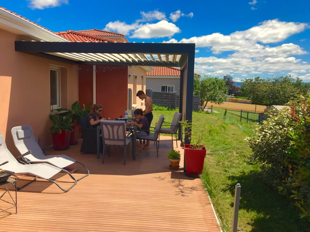 Pour 2, Maison et jardin calmes près des volcans