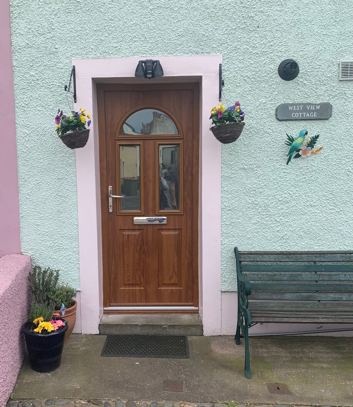 West View Cottage in Seaside Village of Allonby