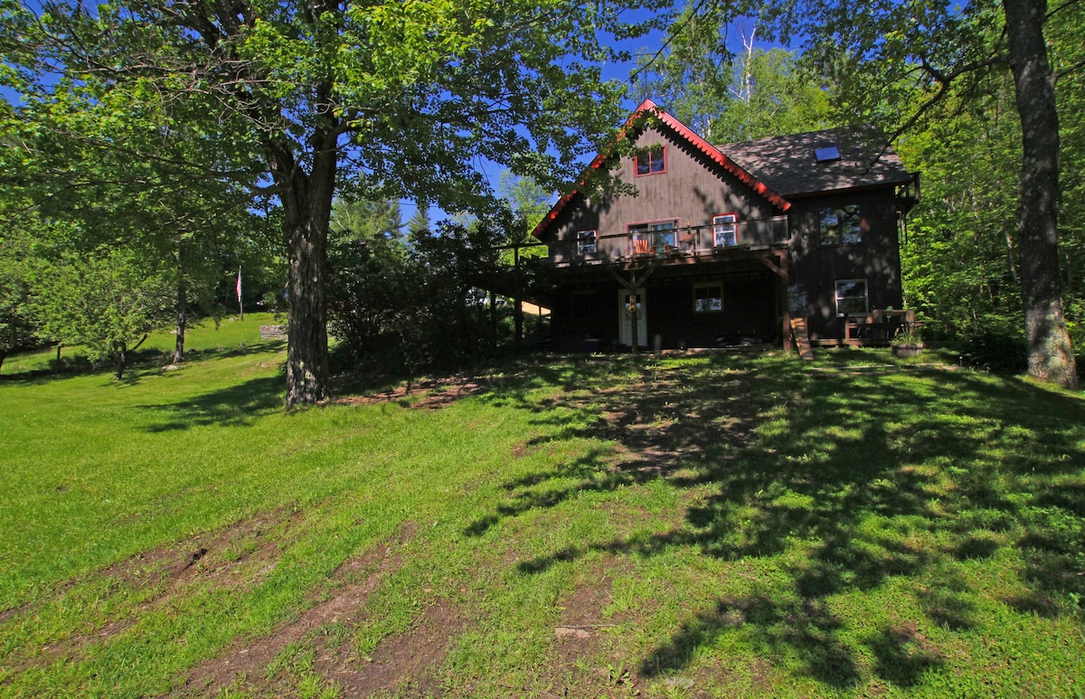 Lacy 's Camp, Adirondack Family Escape