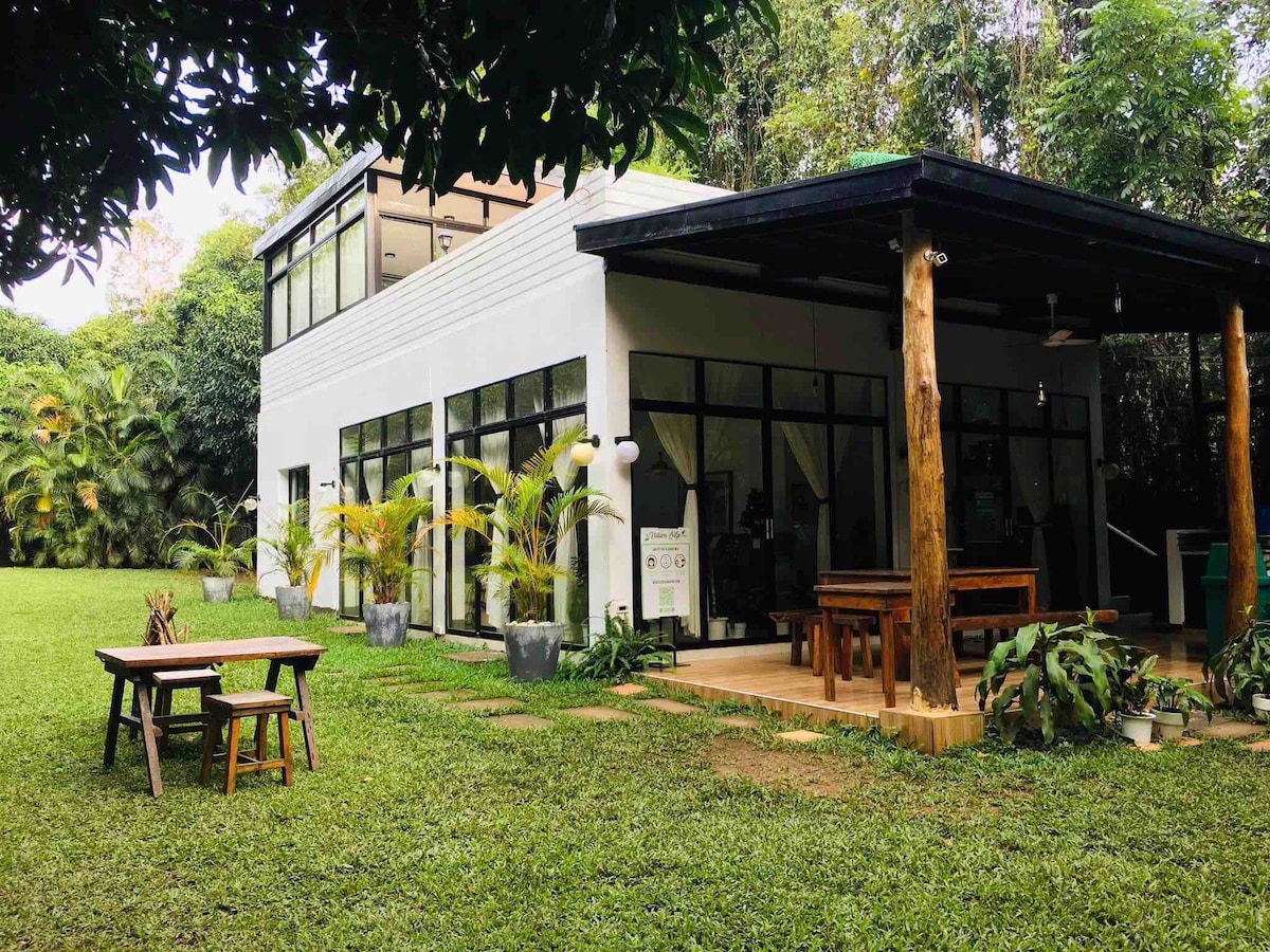 大雅台自然小屋（ Nature Lodge at Tagaytay ）/活动空间