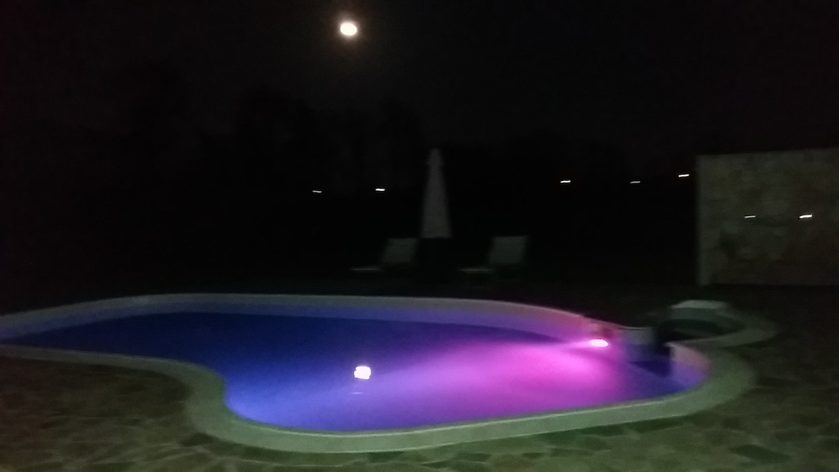 全新「VILLA POSTA VECCHIA」花园和泳池独家