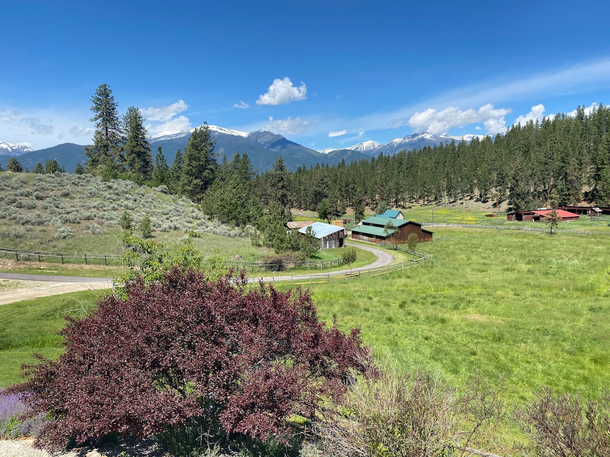 Pine Hollow Ranch W/Hot Tub