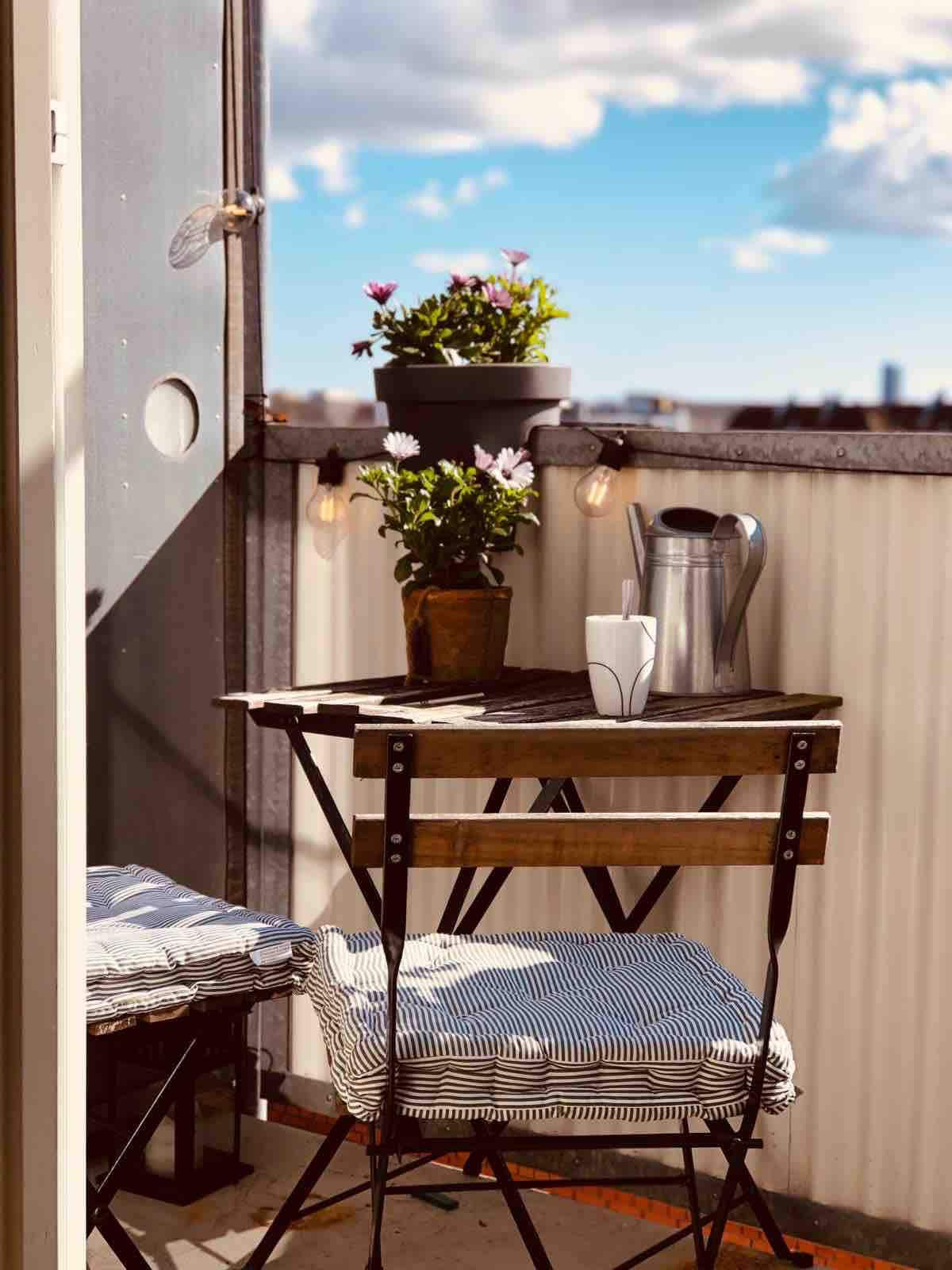 Cozy apartment close to the metro