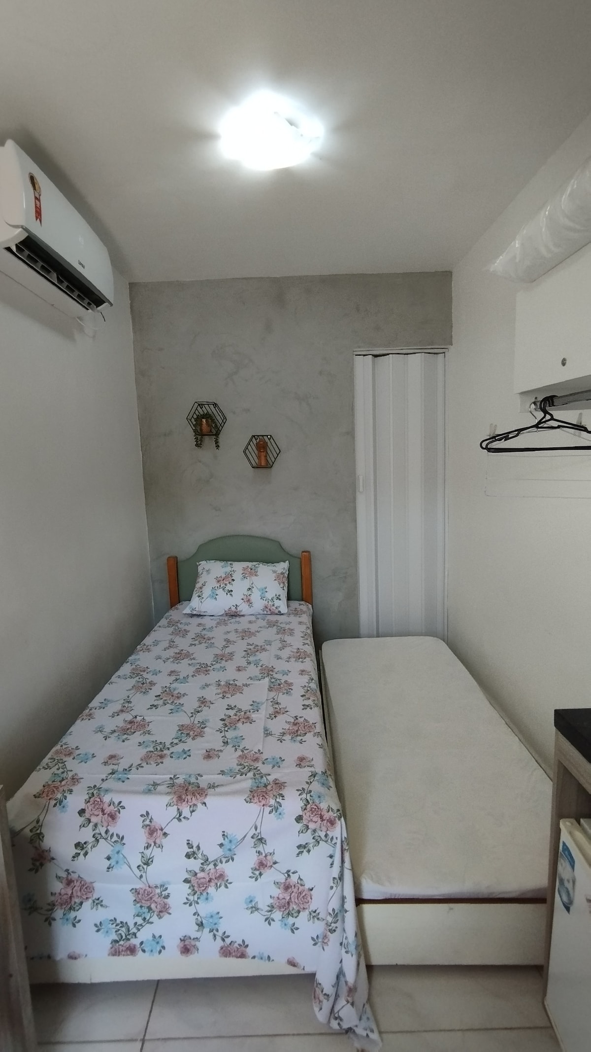 Loft 68 - privado/ 2 camas/climatizado/cozinha