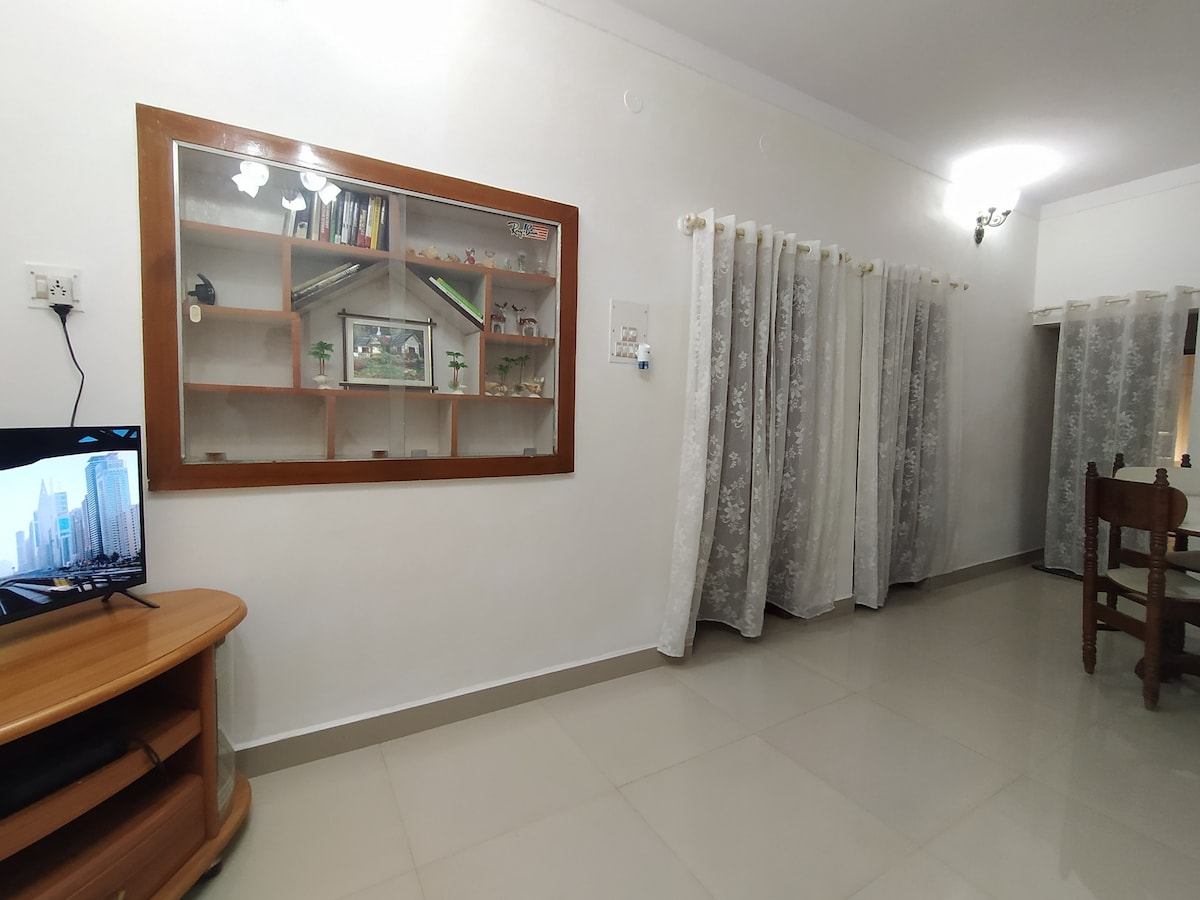 Cheerful 2 BHK at Jalahalli East, Bengaluru