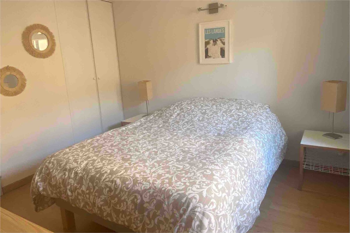 Appartement rdc Rousset centre en Provence