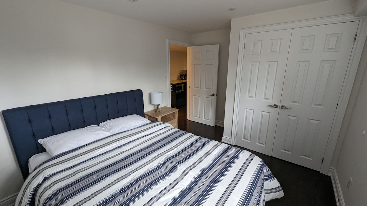 Modern 1 Bedroom Guest Suite