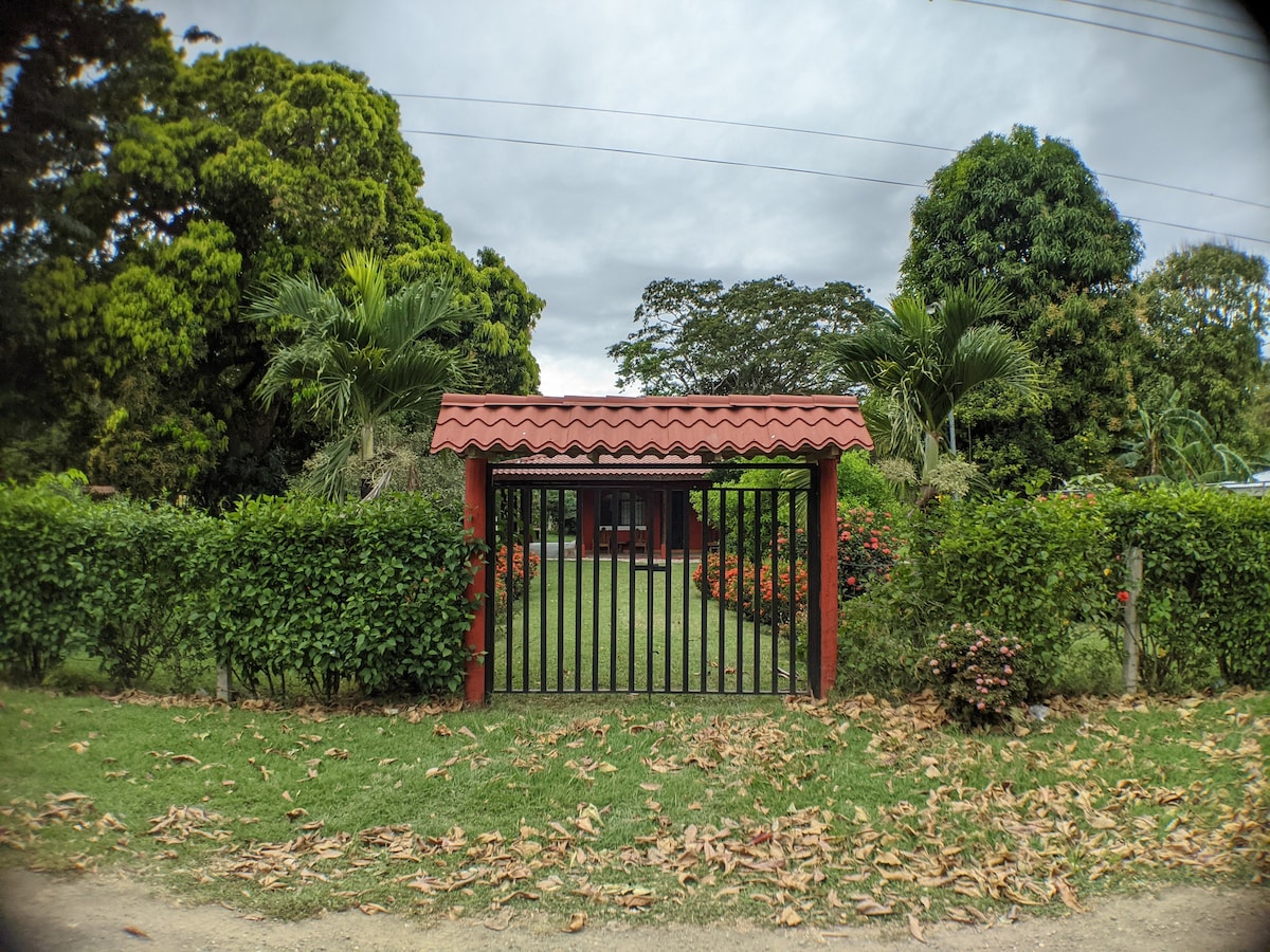 Casa El Congal, Santa Cruz