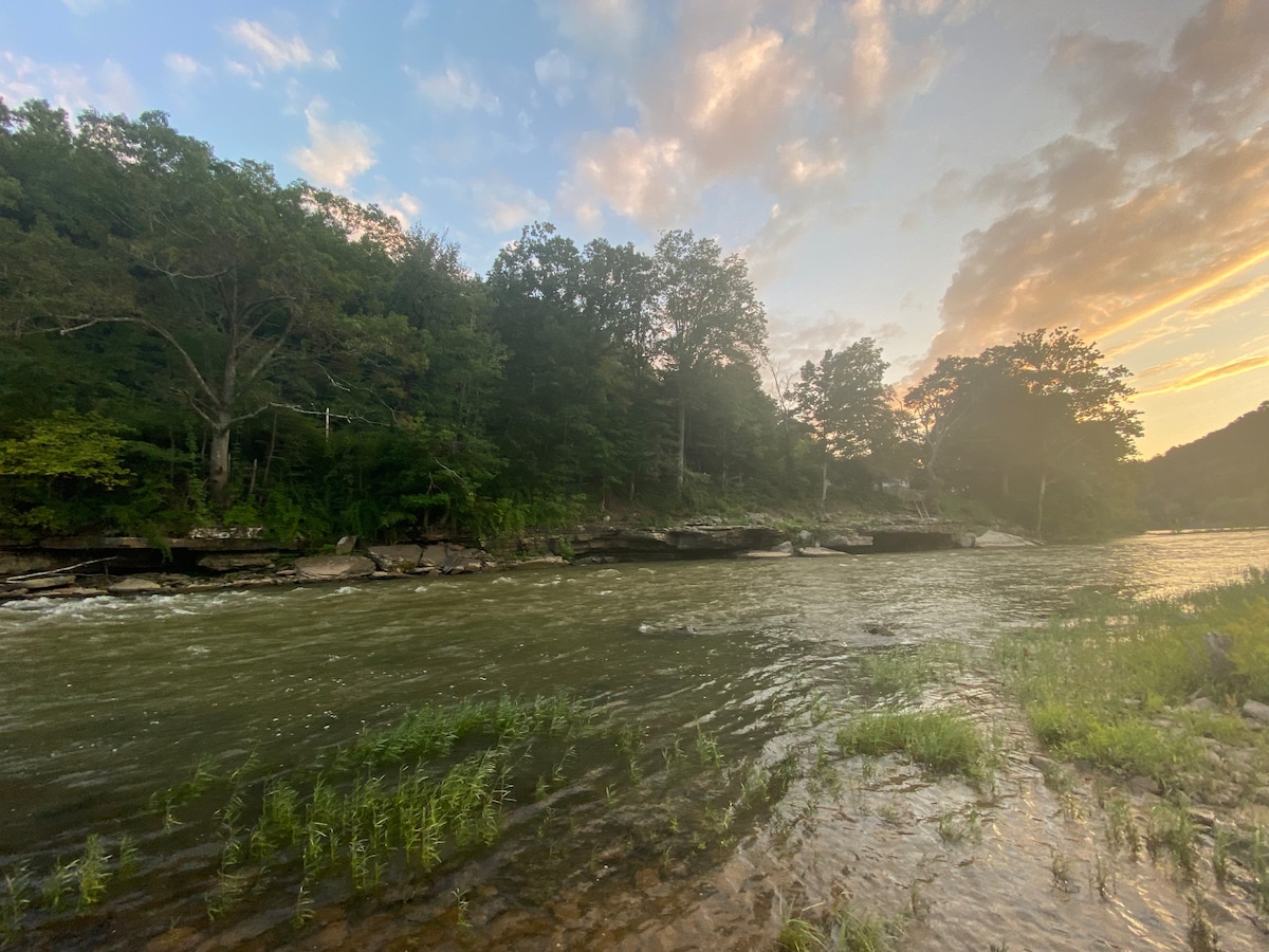 Greenbrier River Cottage