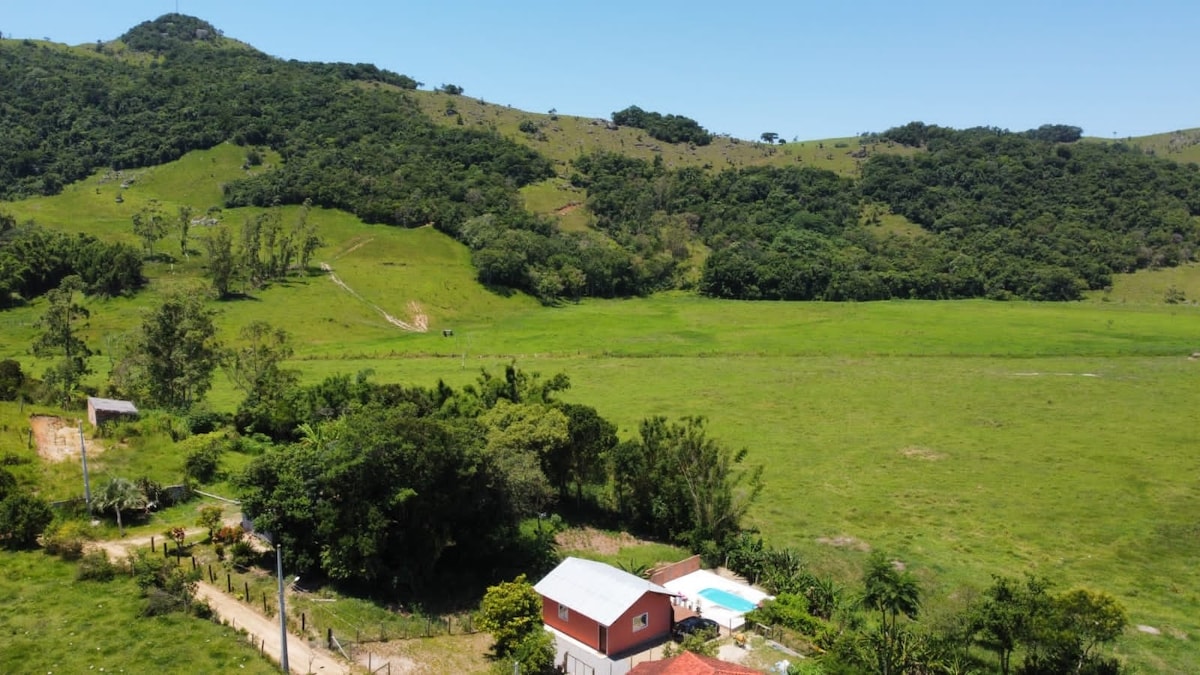 Casa com Piscina e Banheira