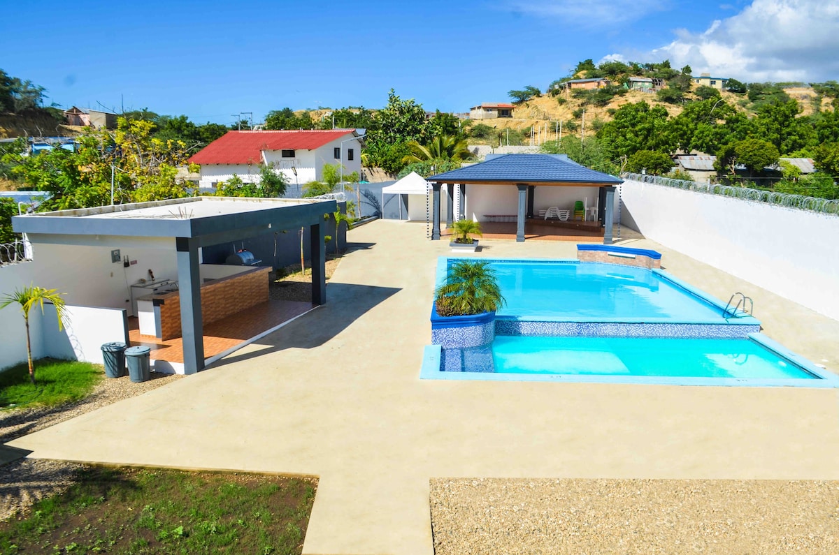 莫利纳天堂别墅（ Villa Molina Paradise ）带泳池