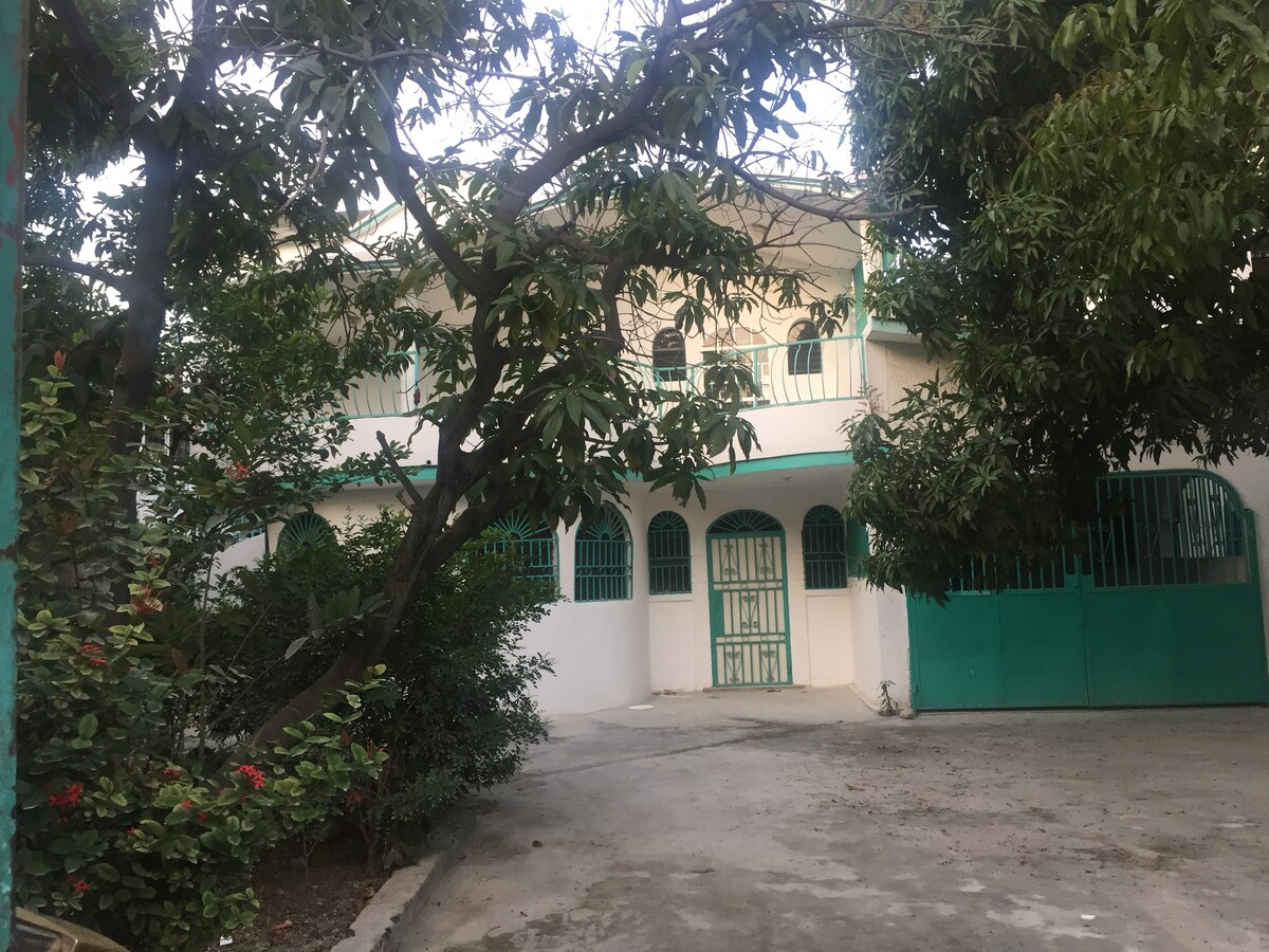 Roosevelt 's Guesthouse