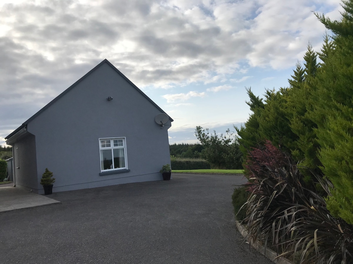 Gurteen Cottage, Glenbarrow, Slieve Bloom Mts.