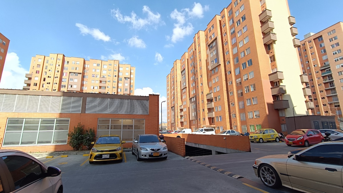 DPTO para 4 per- gimnasio-vistas-zona residencial