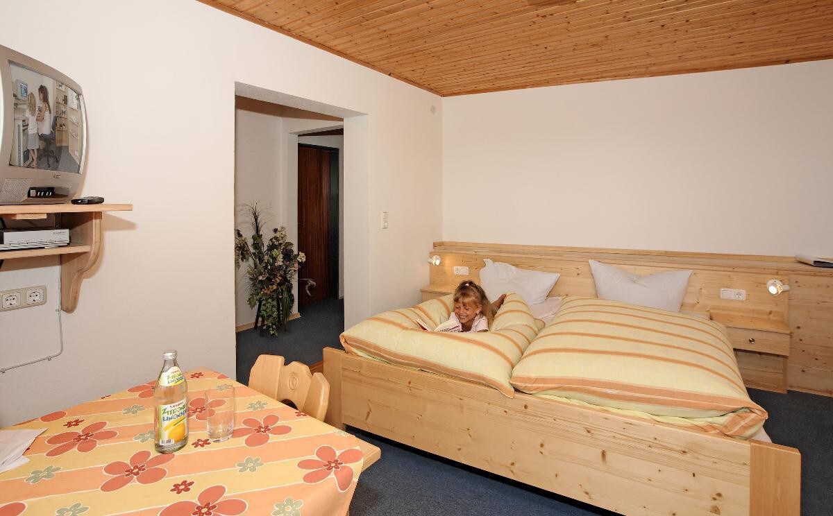 Hotel-Pension Würzbauer (Spiegelau), Doppelzimmer tw. mit Balkon