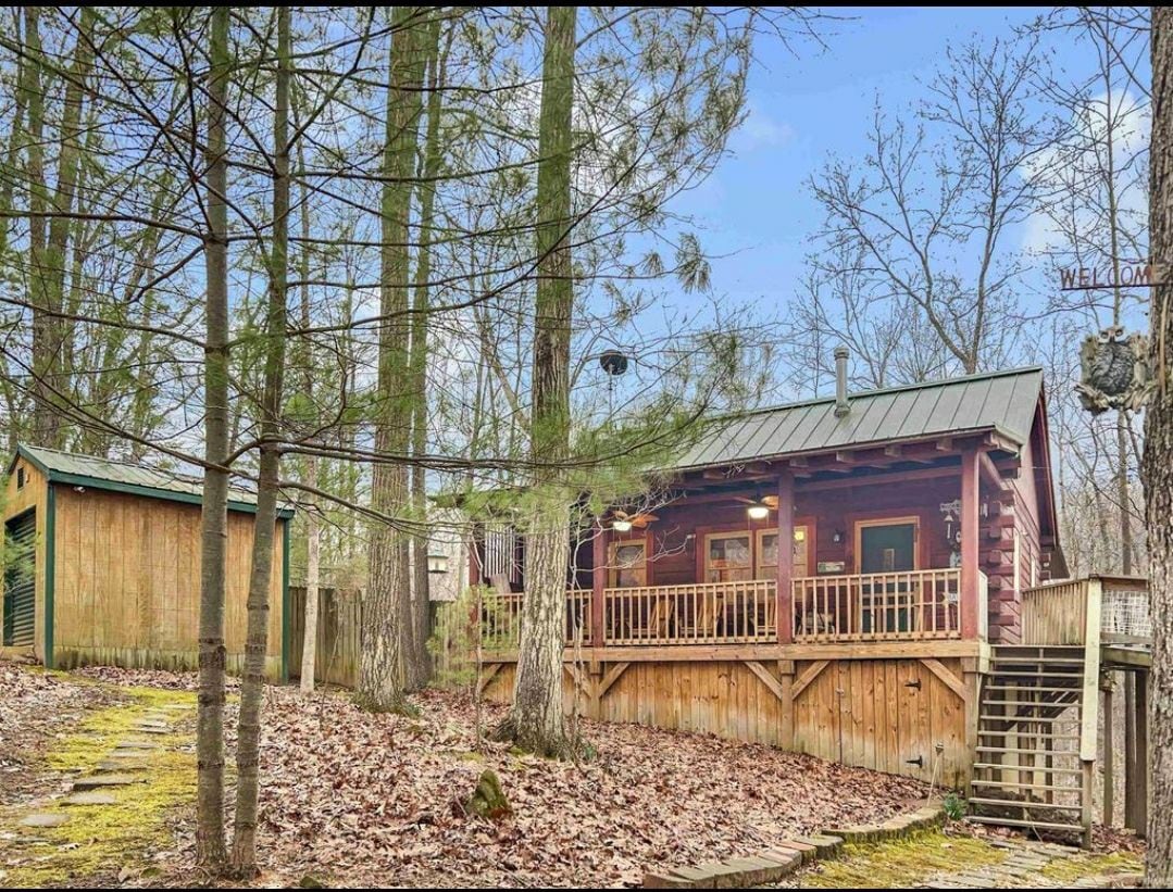 Patoka Cabin Experience w/ Party Barn and Hot tub