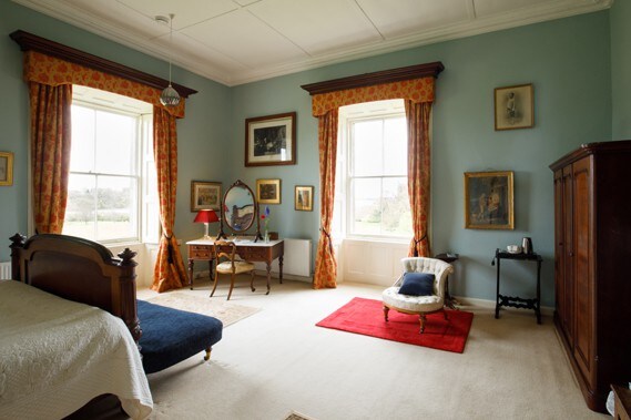 Castle and Lake View Double Room | Temple House