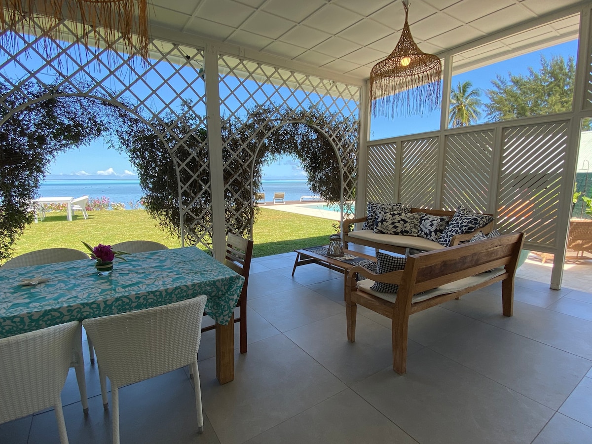 Le Ficus : Grande villa bord de mer avec piscine