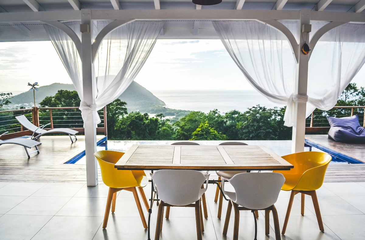 Luxueuse villa vue panoramique DESHAIES Guadeloupe