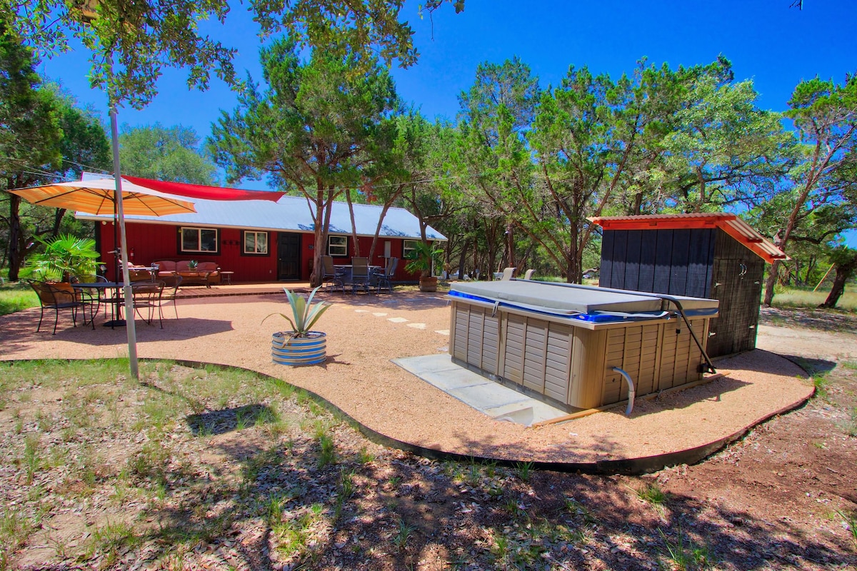 Affinity Retreat Cabin |僻静的15英亩，带热水