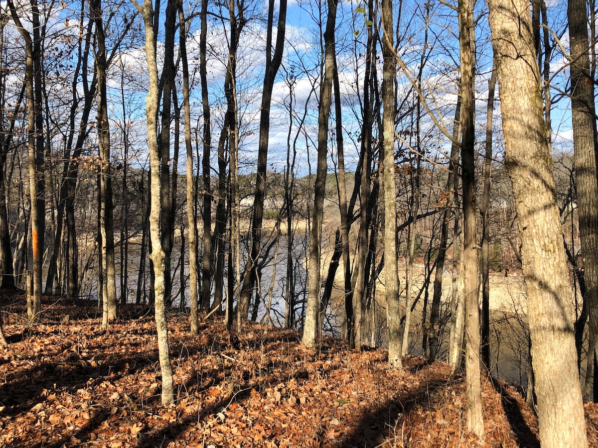 坎伯兰湖（ Lake Cumberland ）价格实惠的度假胜地