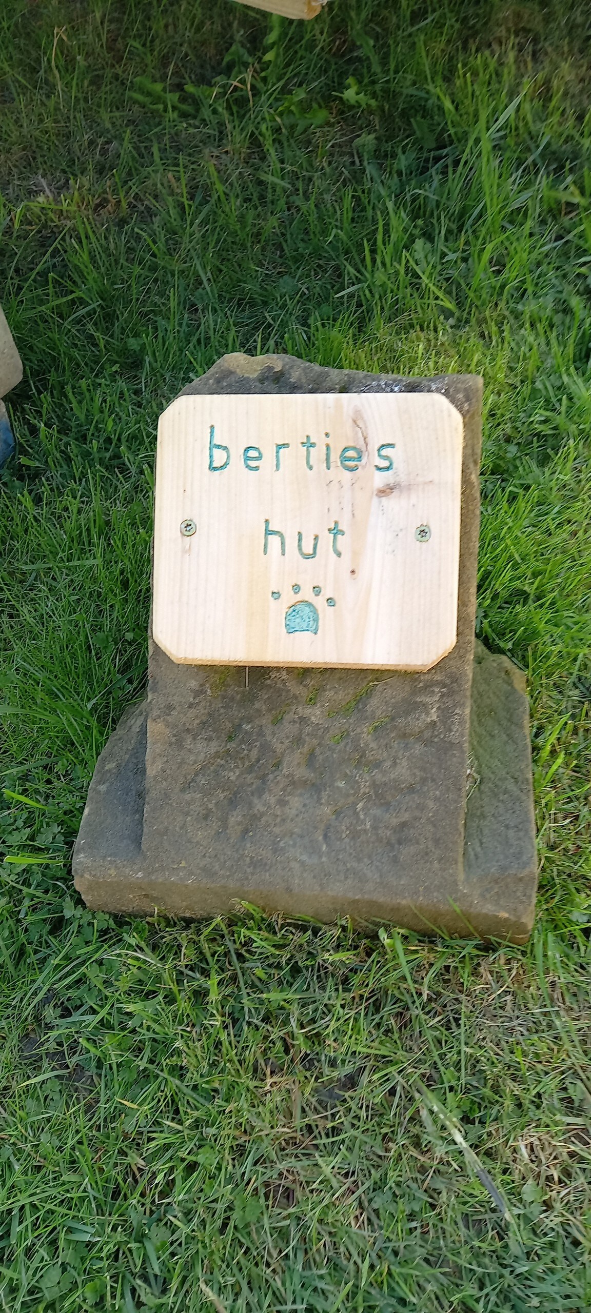 berties hut