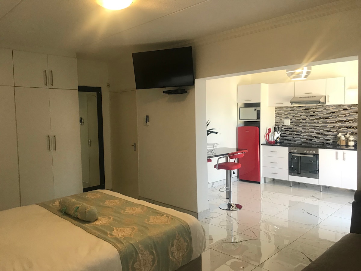 Luxurious Bachelor flat in Windhoek