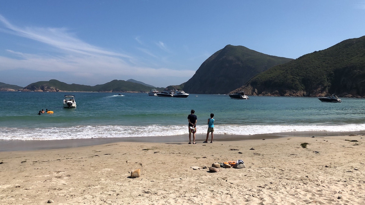 世外桃源，陽光與海灘。 A Hidden Gem in HK. Beach and Sunshine