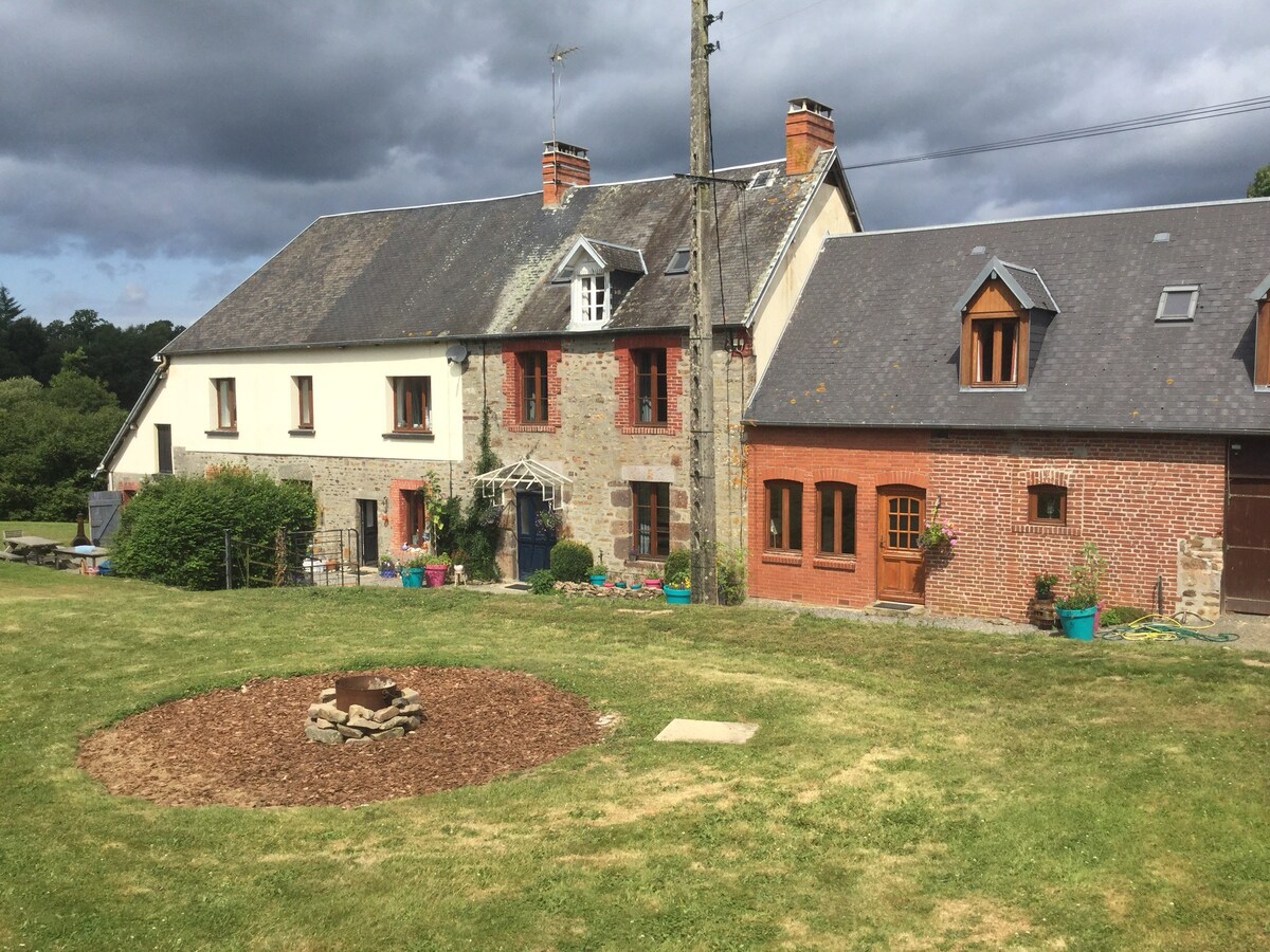 Beautiful One bedroomed Gite in Percy, Normandy