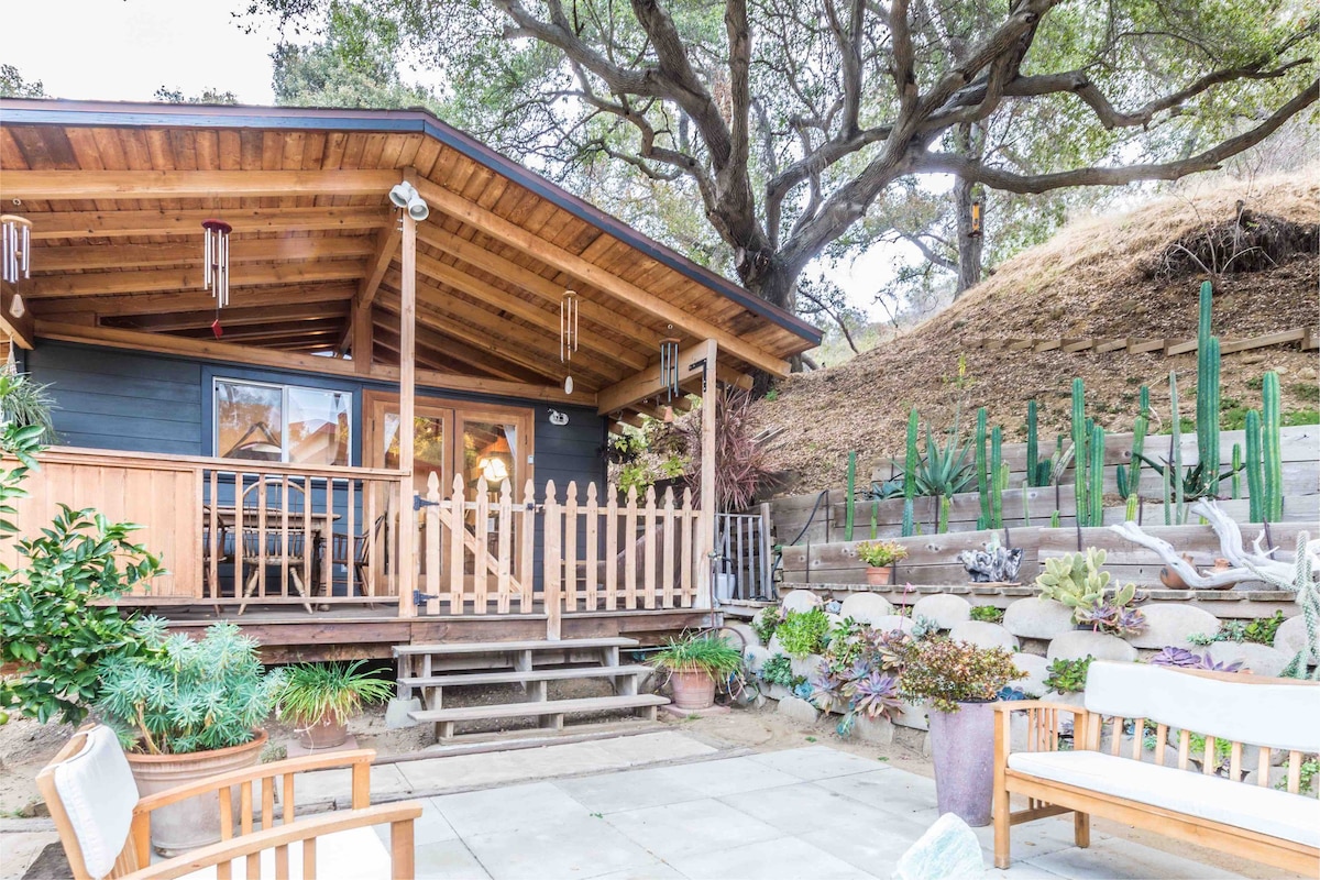 Chime House☀️ Topanga Bungalow Under the Oaks