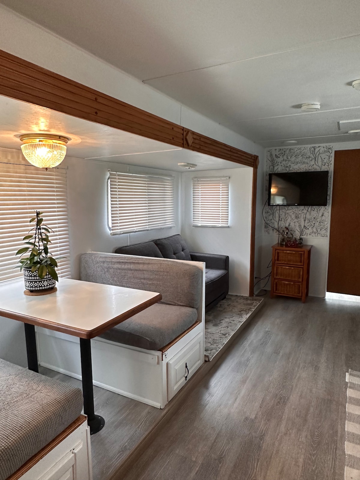 Beachbox beauty sleeps 6