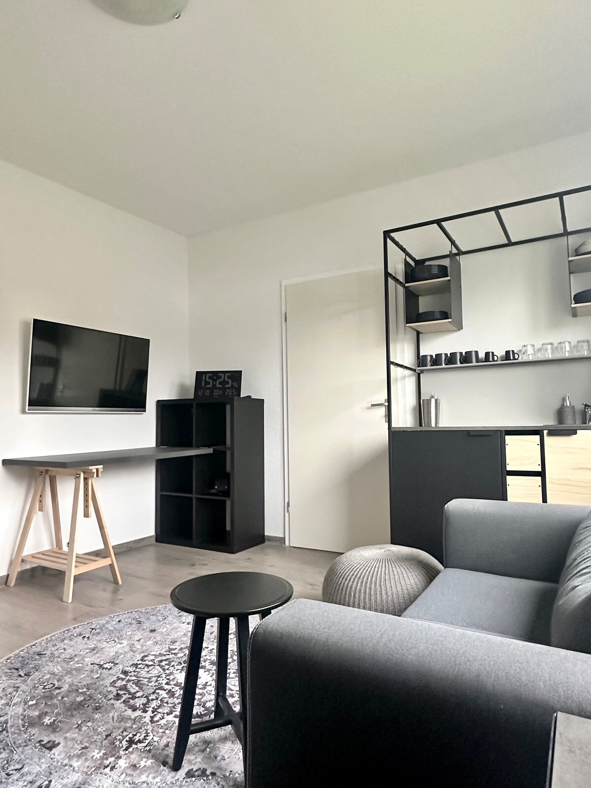 A small cozy Messe apartment in Düsseldorf