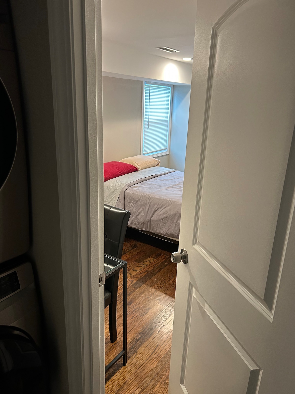Private Bedroom in Norwood Park