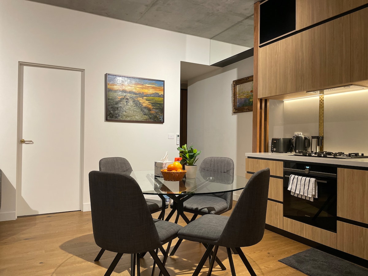 Private Room in Docklands