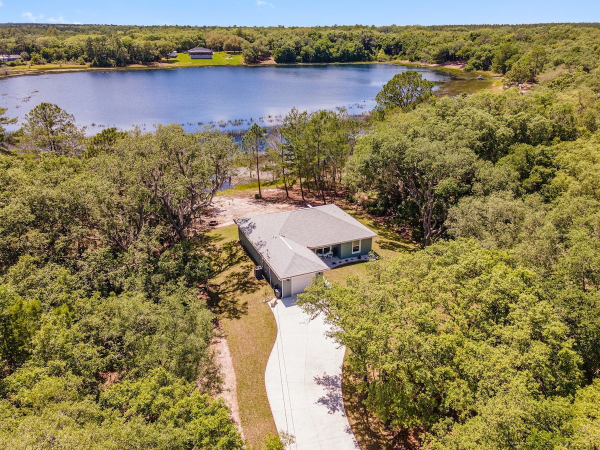 Live Oak Lake House