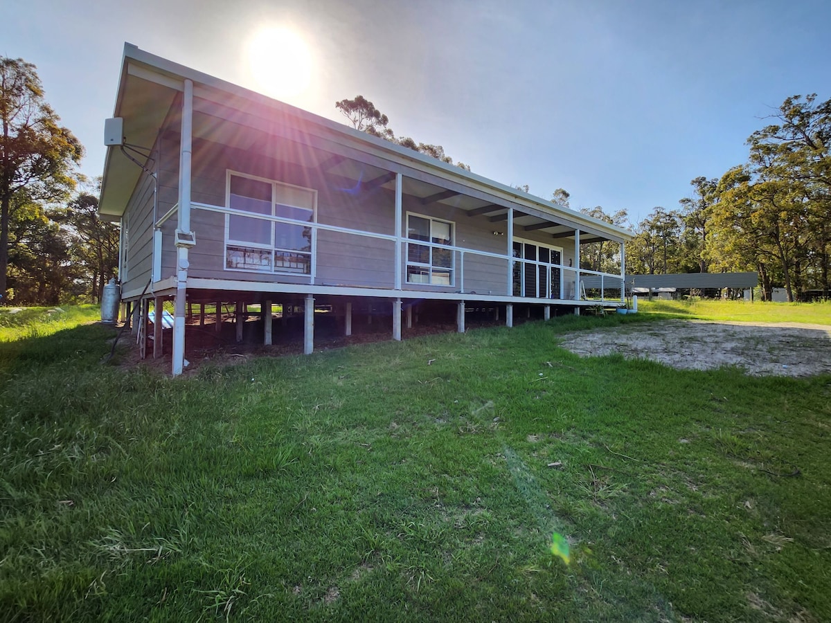 Vacation house near the beach and lake