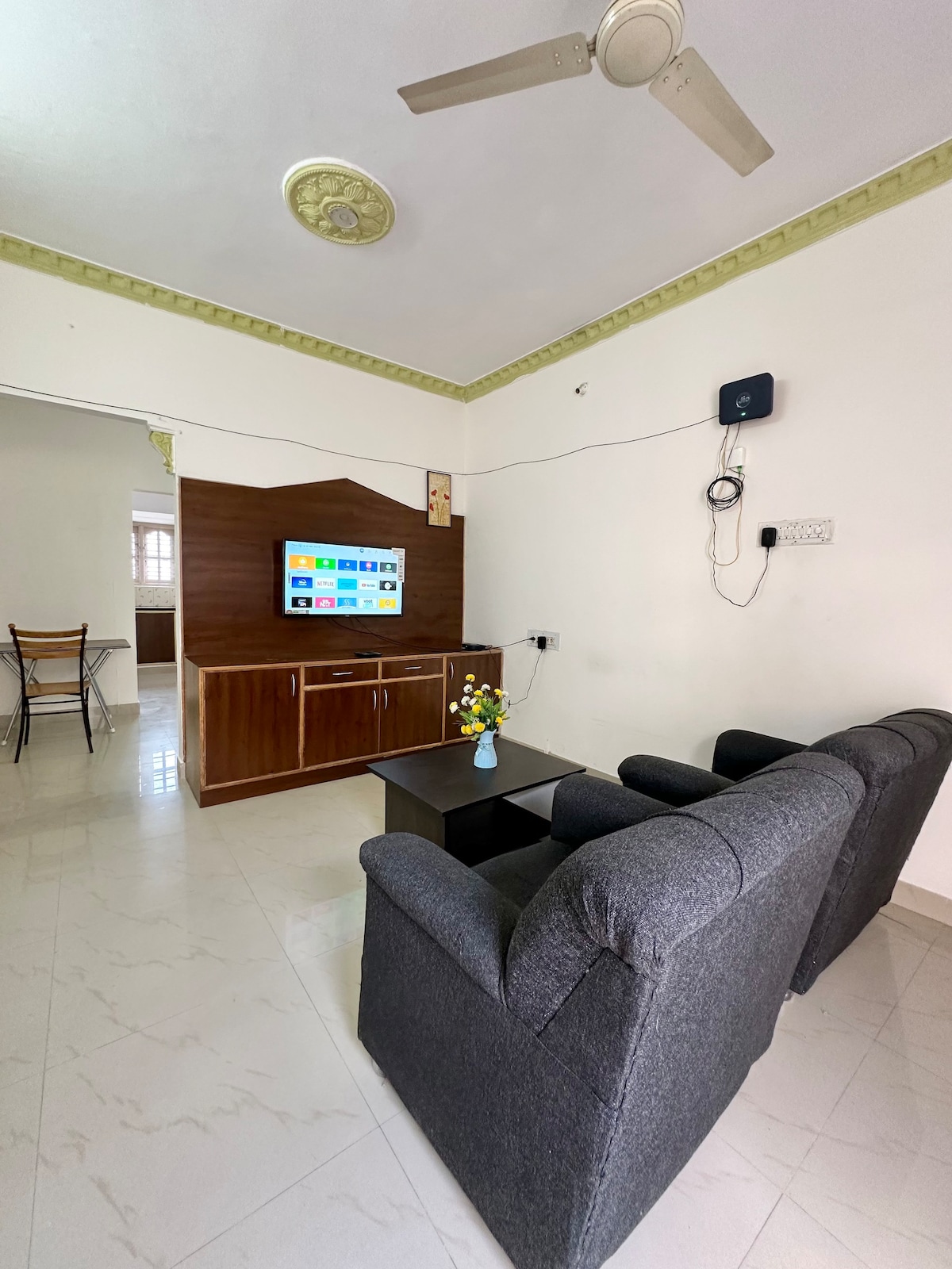 Lovely 1-BHK Apartment in Electronic City