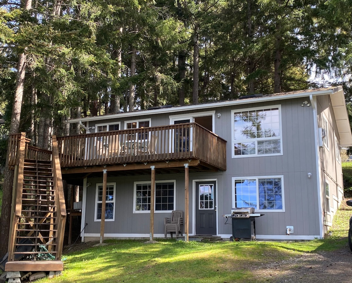 Waterfront - Herron Island Beach House