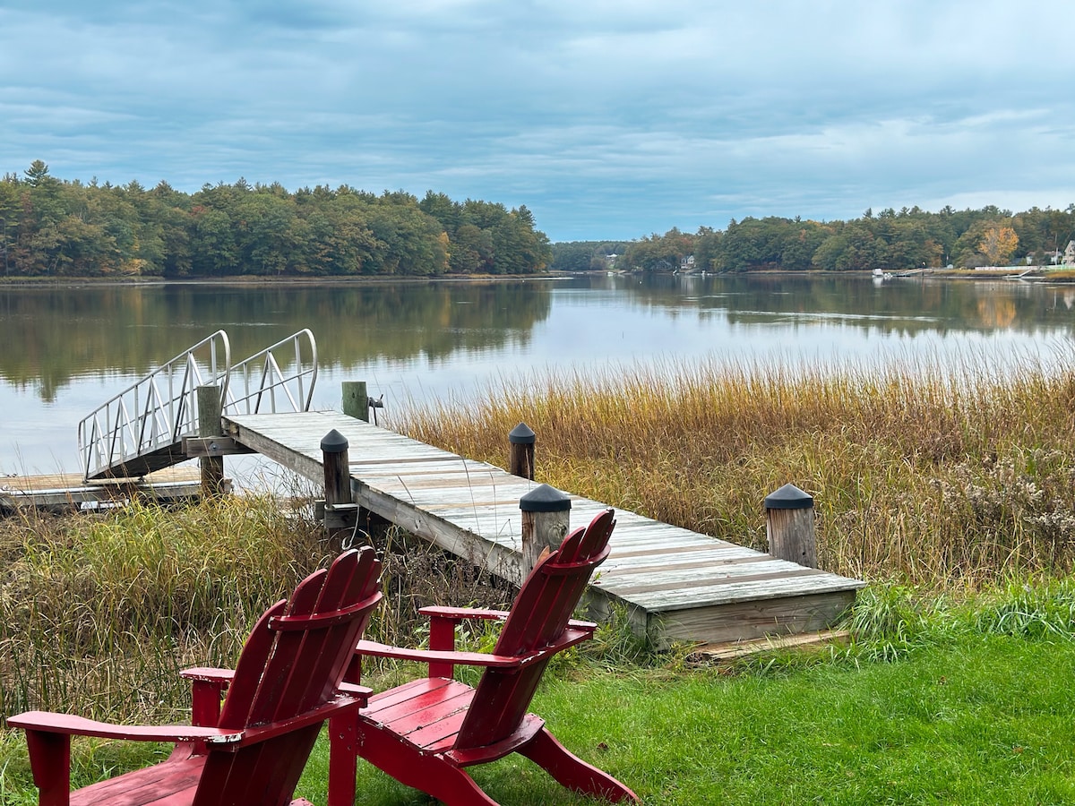 Waterfront Oasis|Pool Table|Deck|Dock|Garage