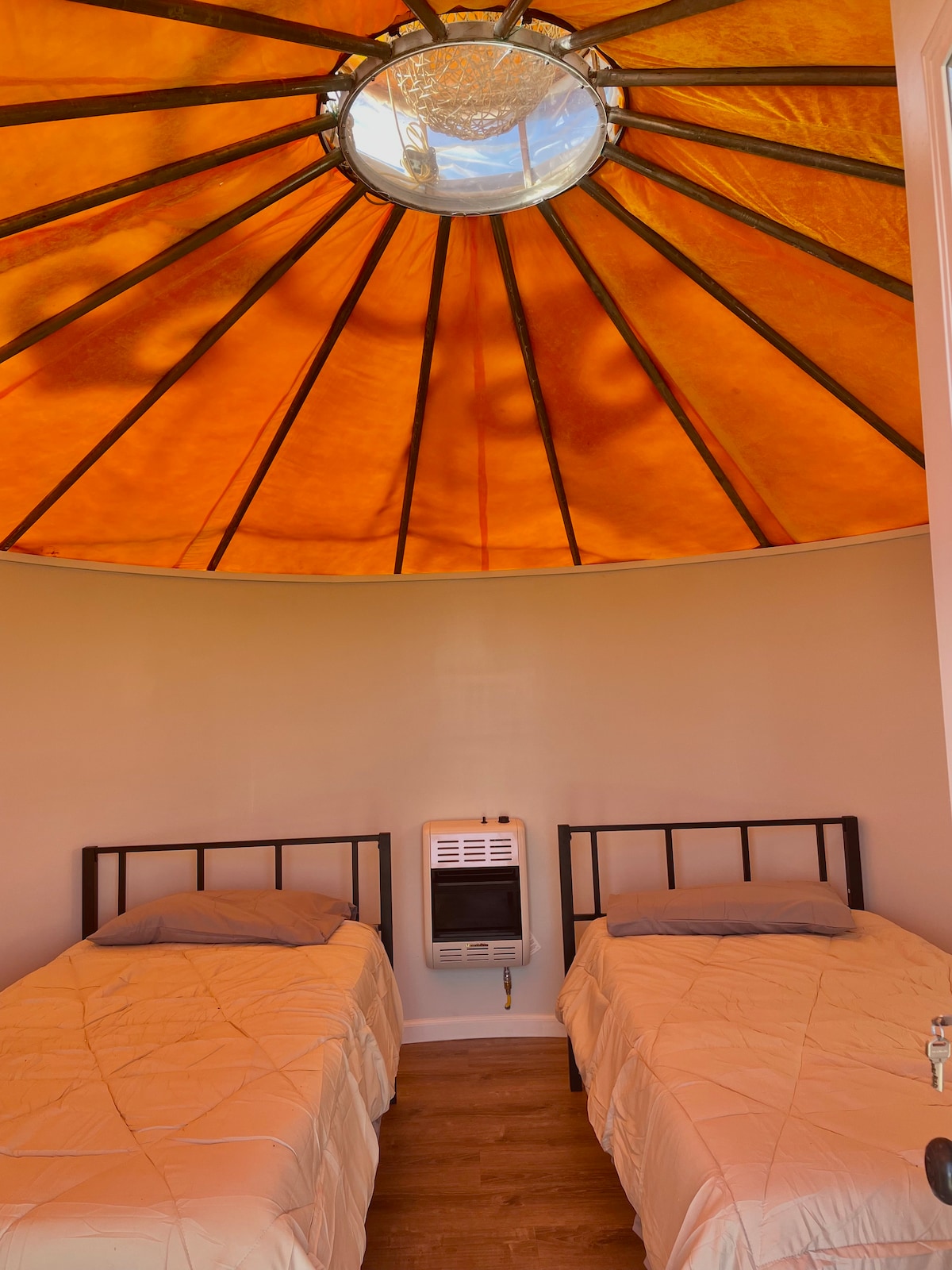 Romantic getaway for two yurt#2