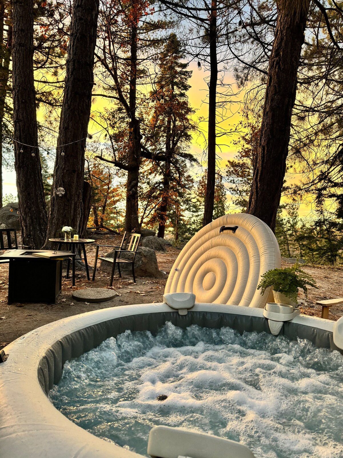 The Scandia “A-Frame Chalet” Fireplace & Hot tub