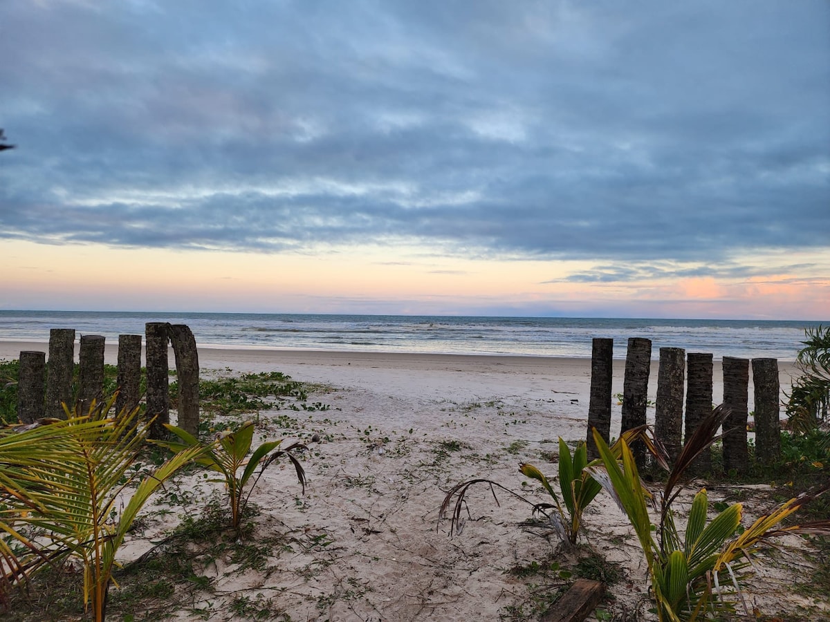 Paraíso PÉ NA AREIA no coração do litoral norte