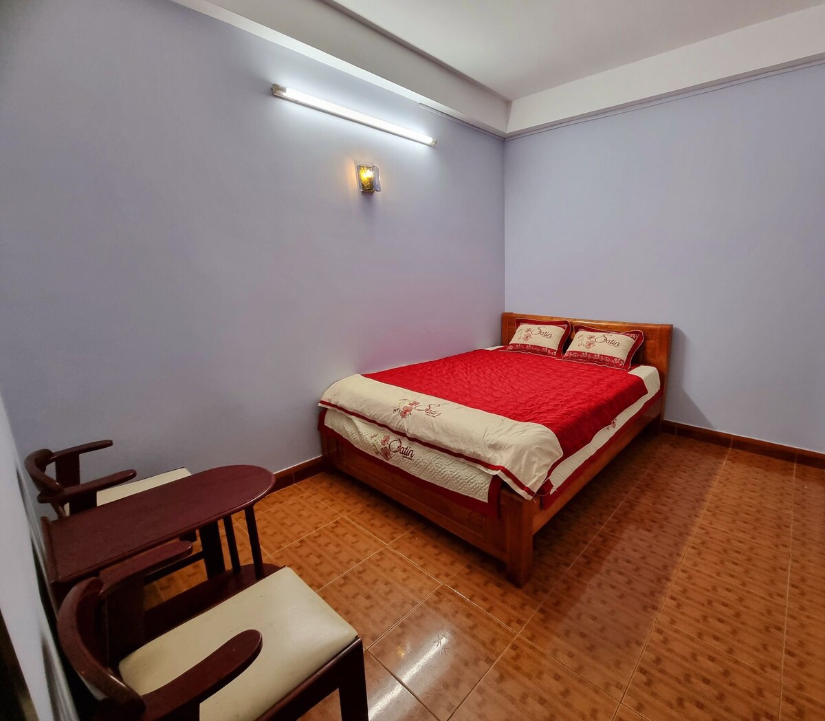 Bao Hoang汽车旅馆Bao Hoang ，岘港便宜的房间