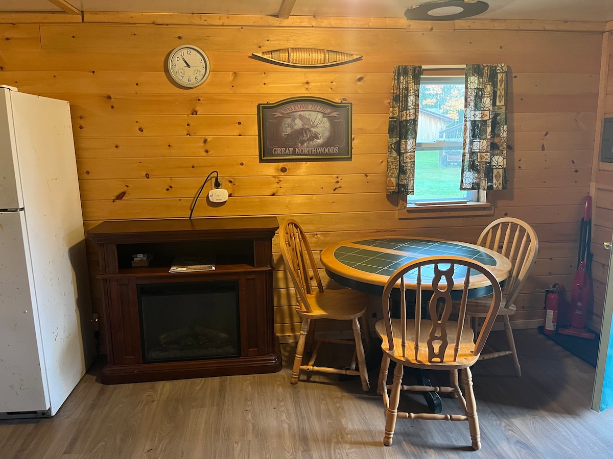 Private hunting cabin