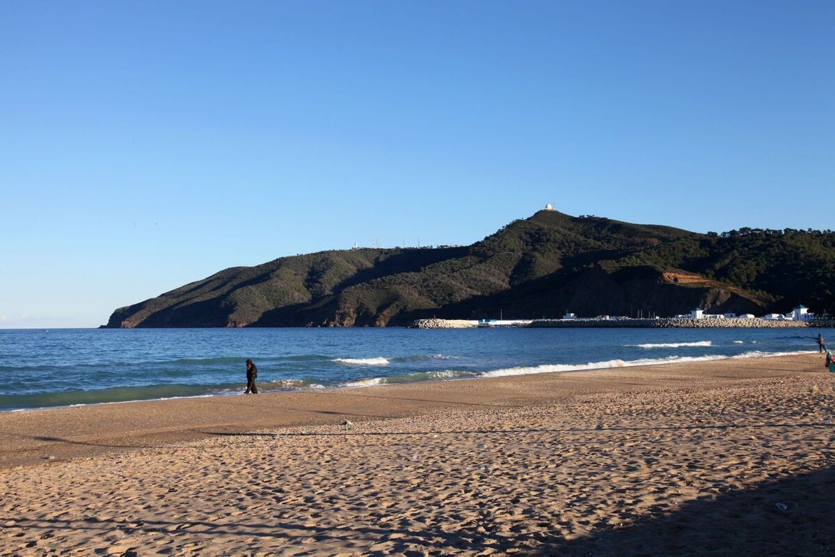 au pied de la plage