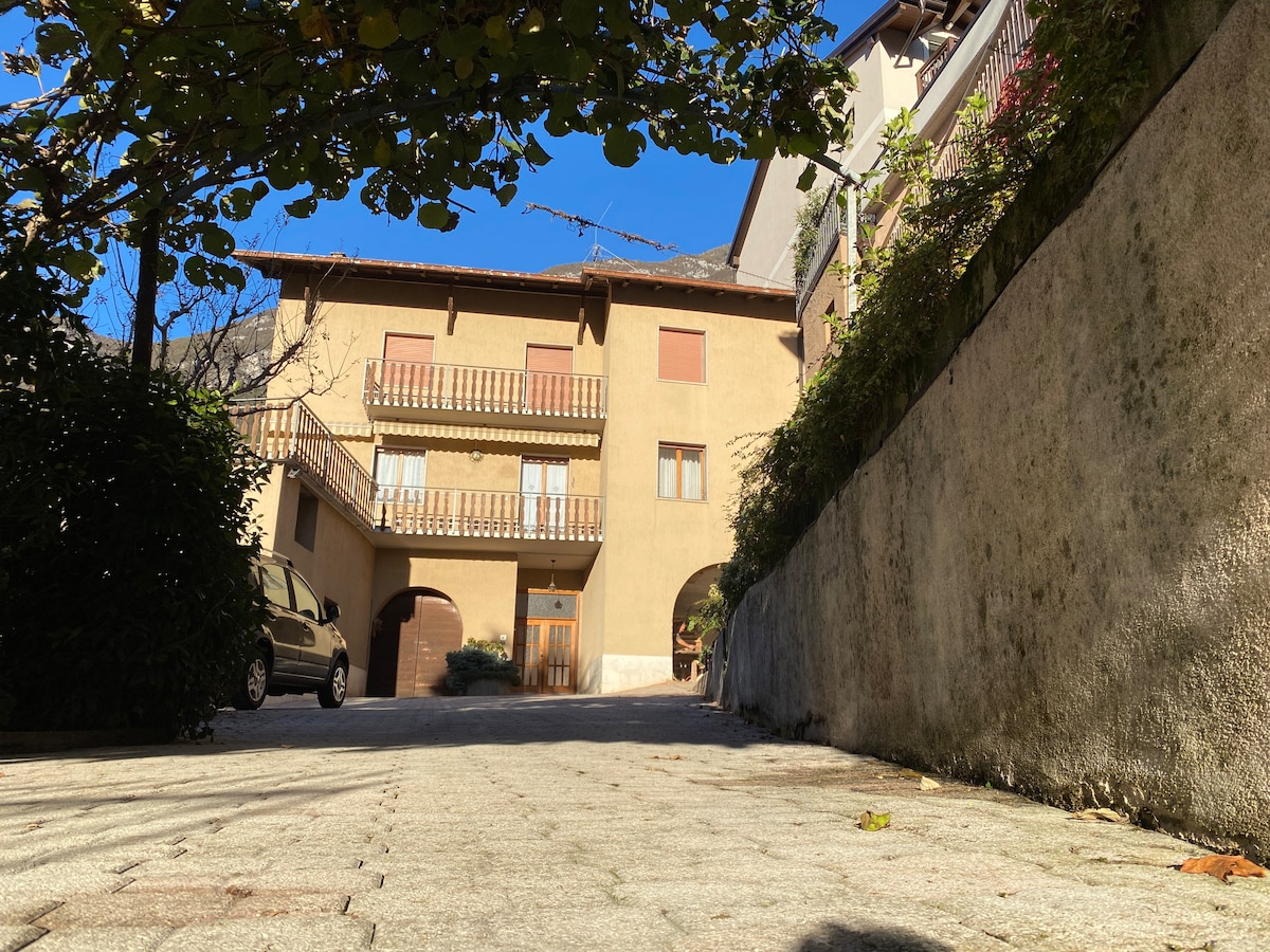 Casa alla Fontana: Vino, Arte e Natura