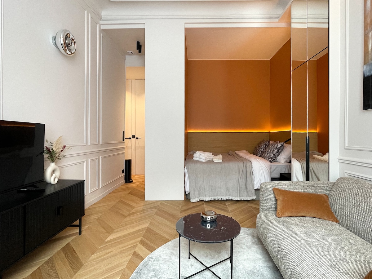 Appartement Champs Elysées by ParisianStay #4