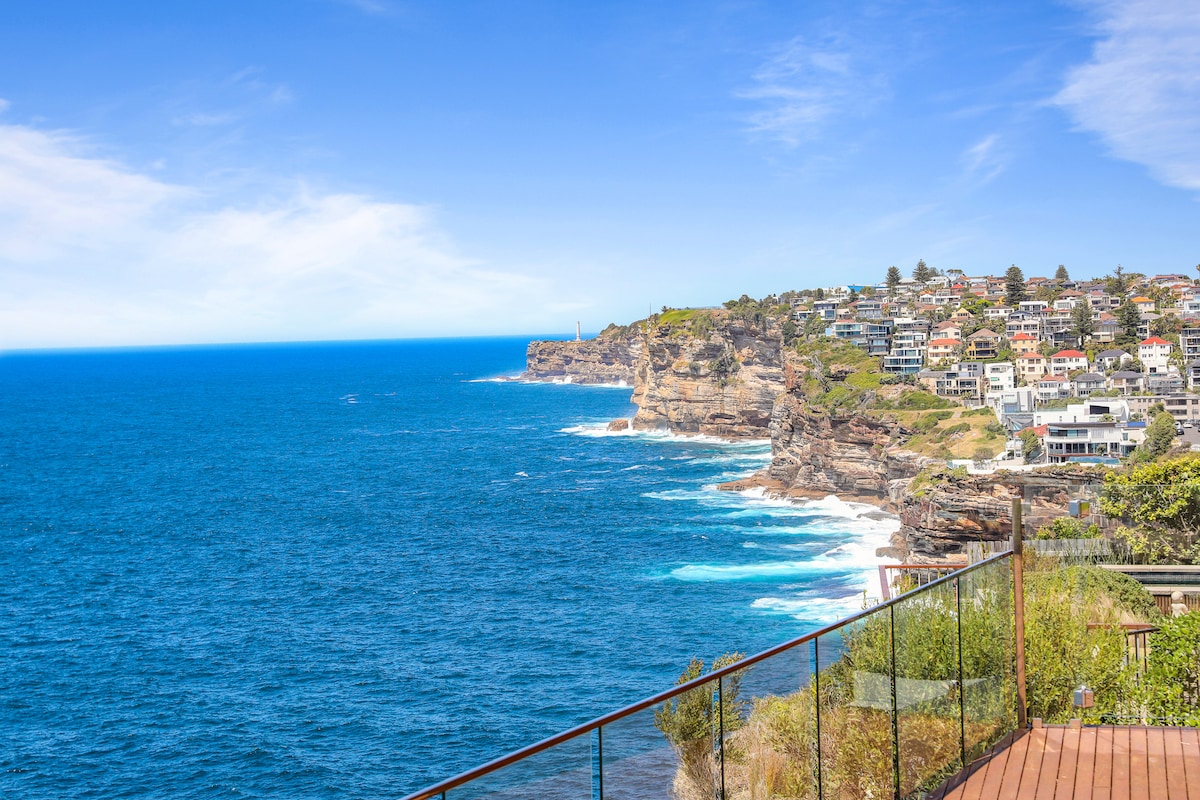 180 degree ocean views.