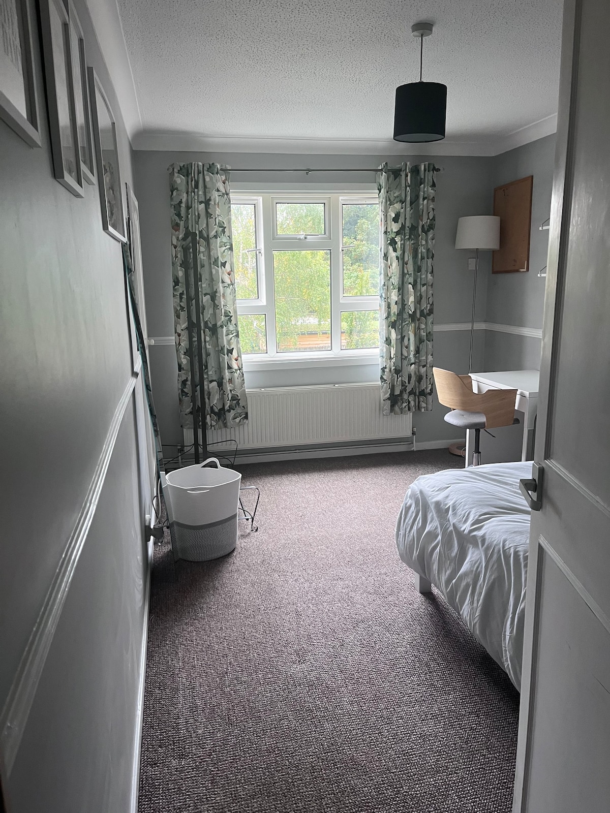 Large double room in Datchet