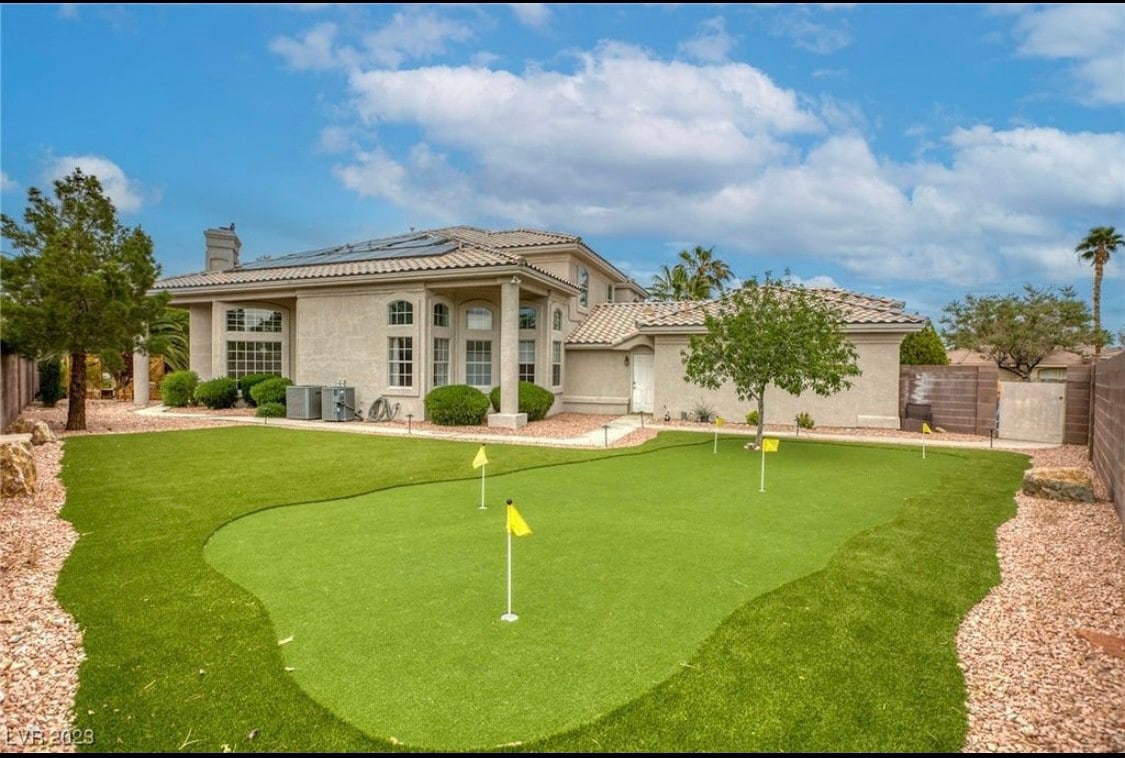 Panoramic golf pool luxury villa 4176 Sq.ft